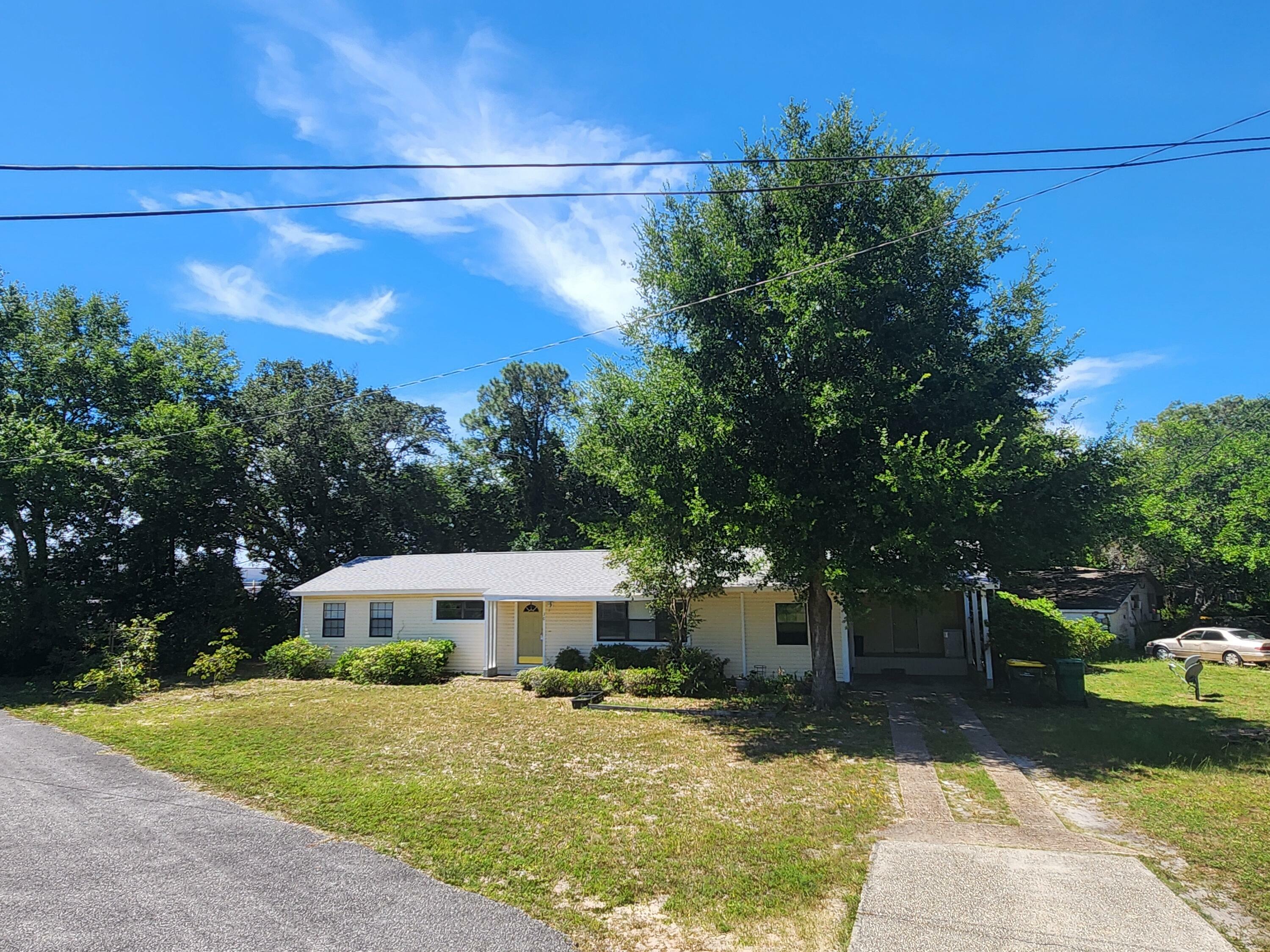 Property Photo:  30 Maples Street  FL 32548 