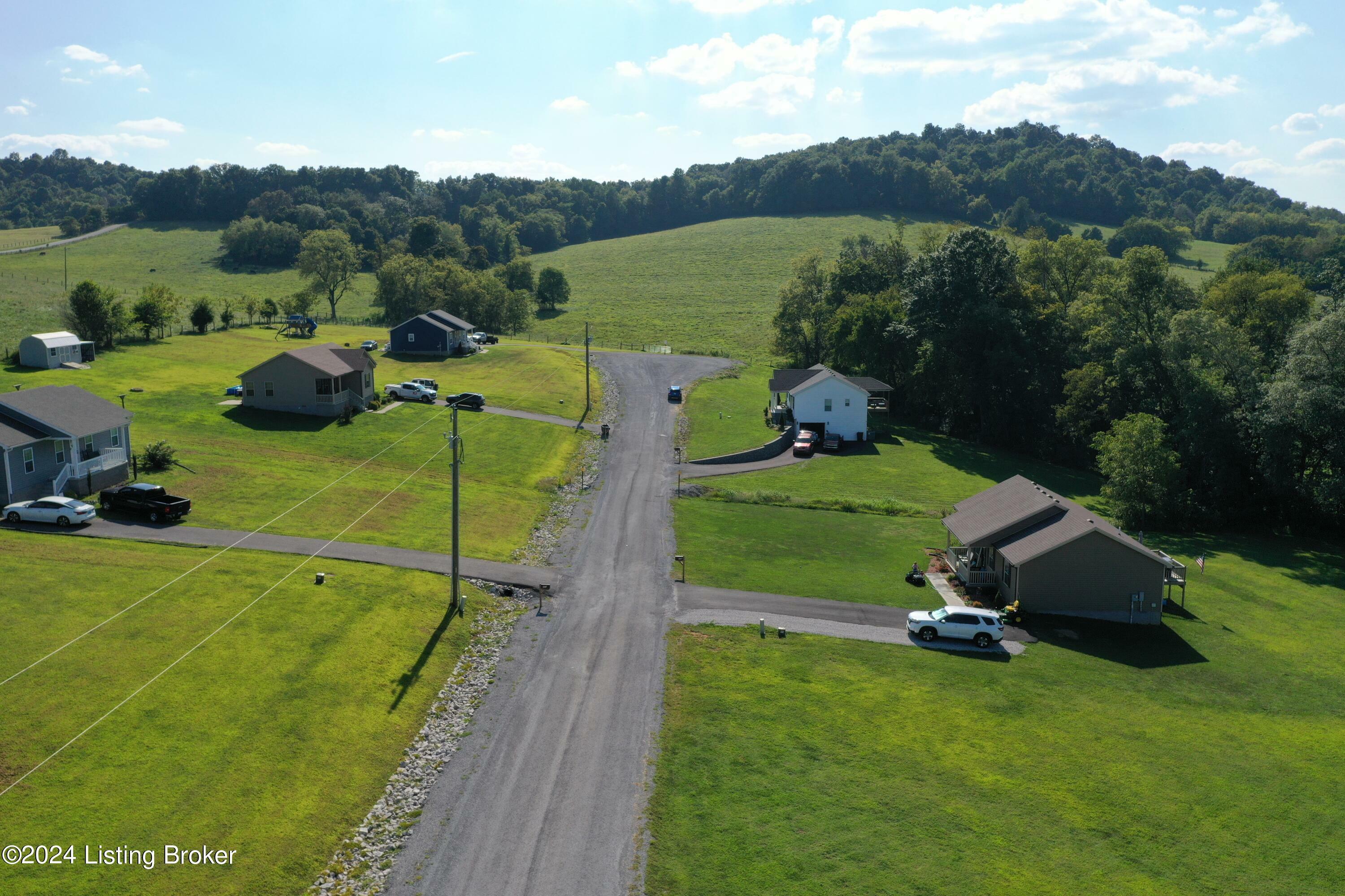 Property Photo:  413 Agape Rd  KY 42765 