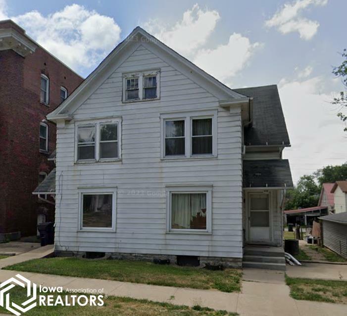 Property Photo:  418 Franklin Street  IA 52632 