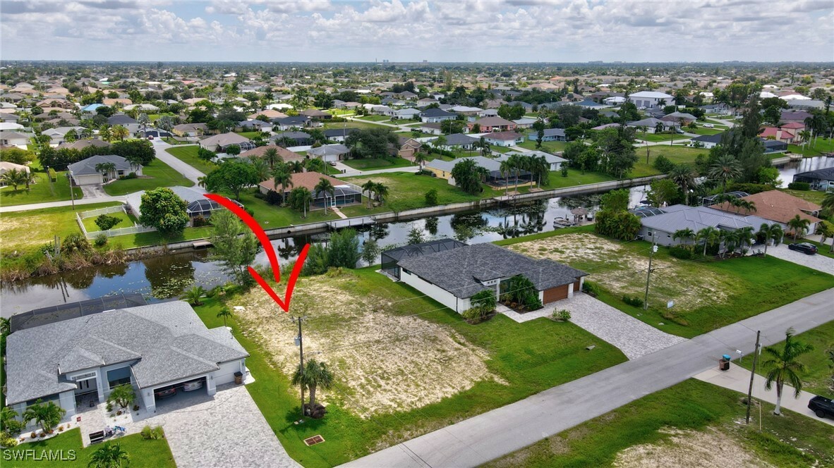 Property Photo:  3001 SW 11th Place  FL 33914 