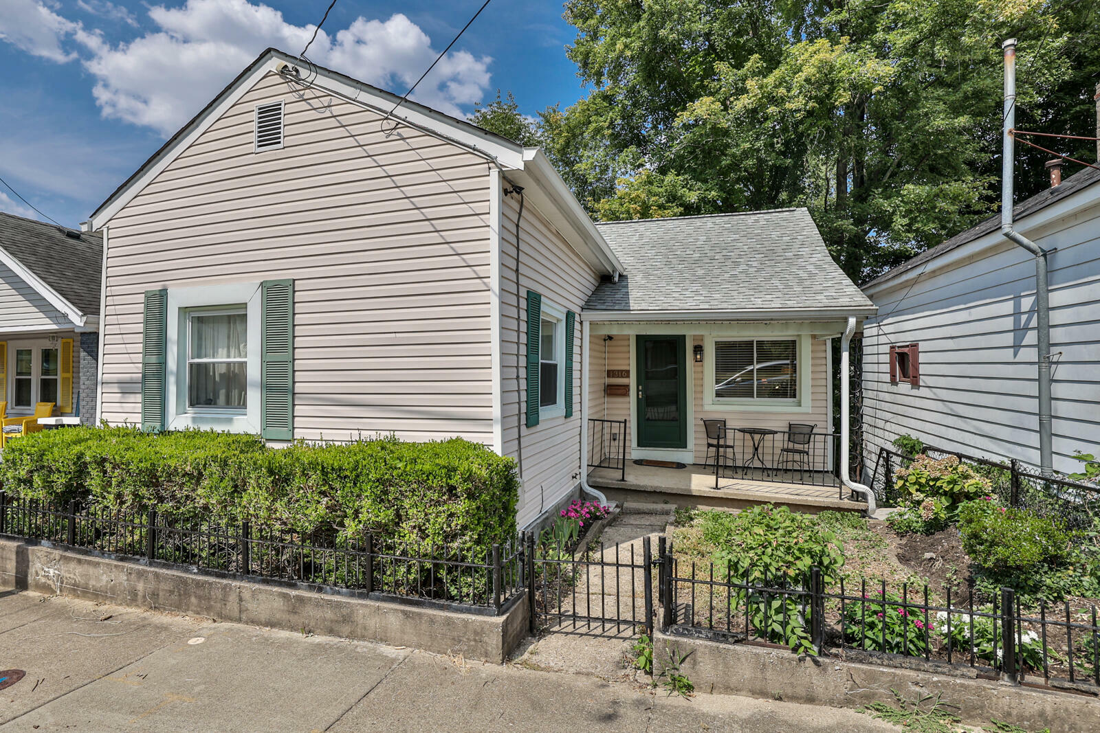 Property Photo:  1316 Hazen Street  KY 41016 