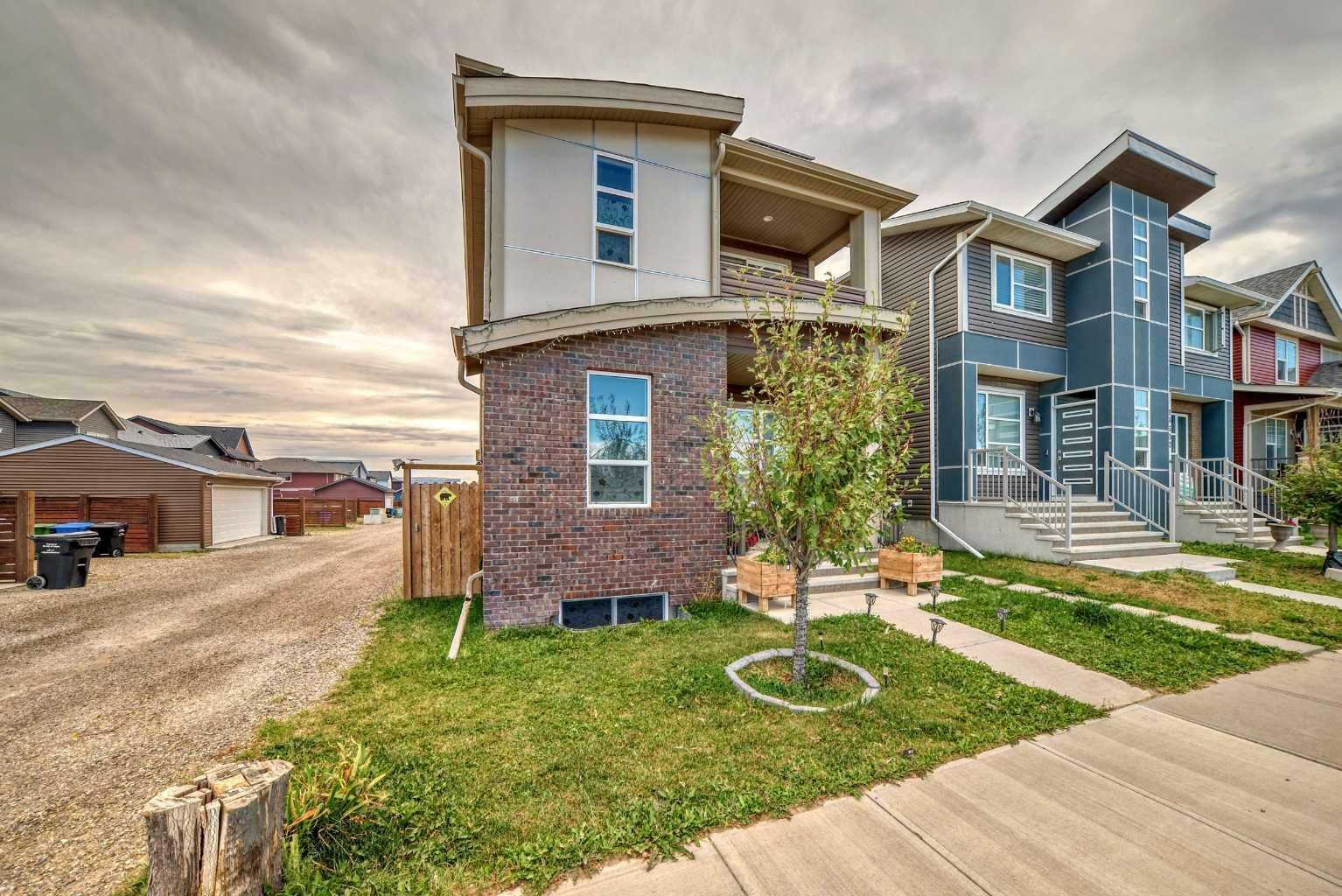 Photo de la propriété:  14680 1 Street NE  AB T3P 1M9 