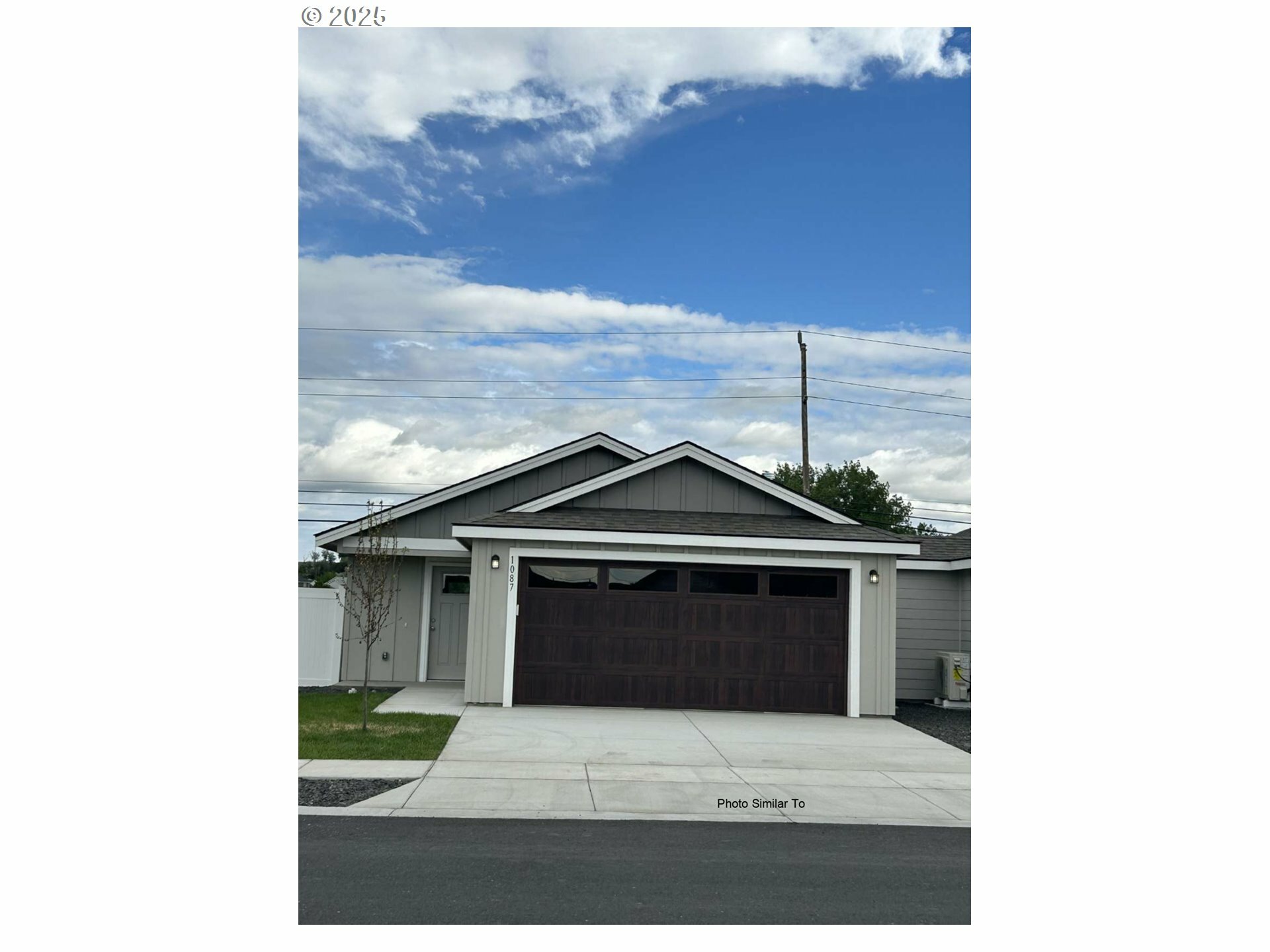 Property Photo: 1085 NE Emerald Dr OR 97838