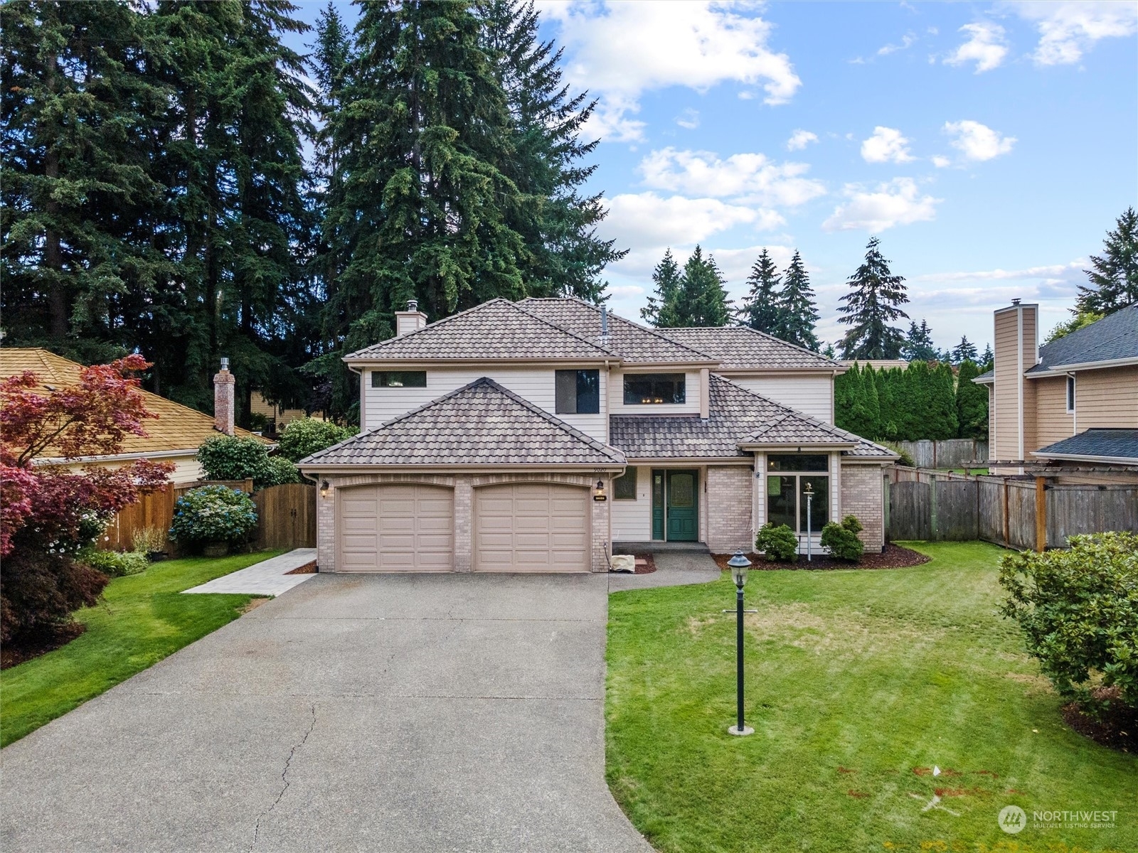 Property Photo:  9020 166th Street E  WA 98375 