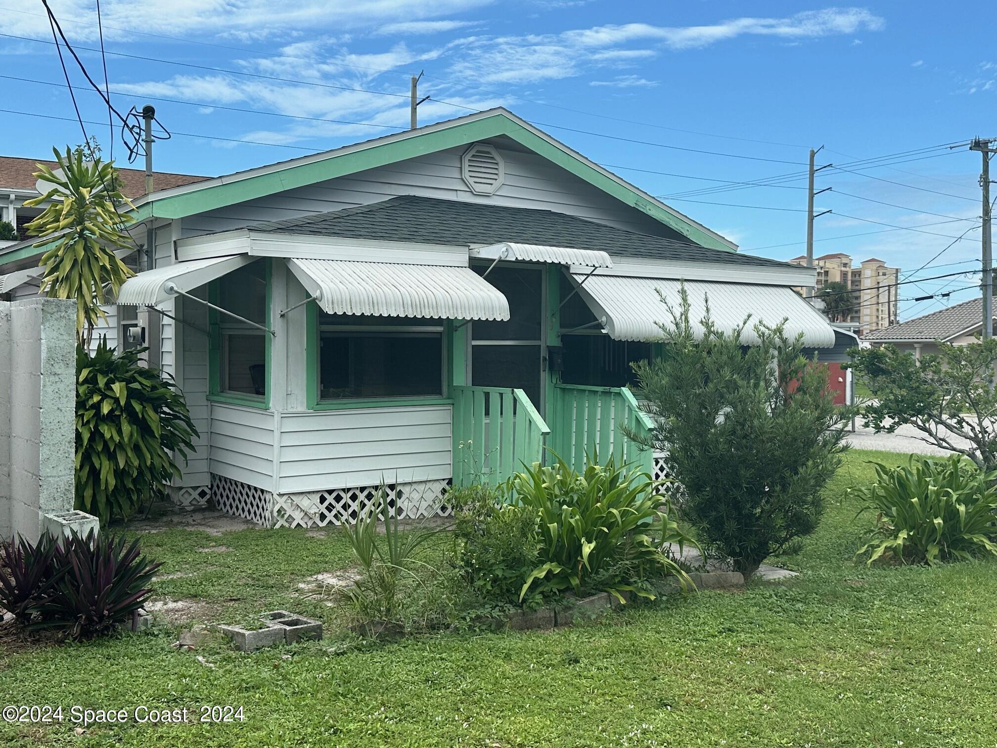 Property Photo:  210 Lemon Street  FL 32922 