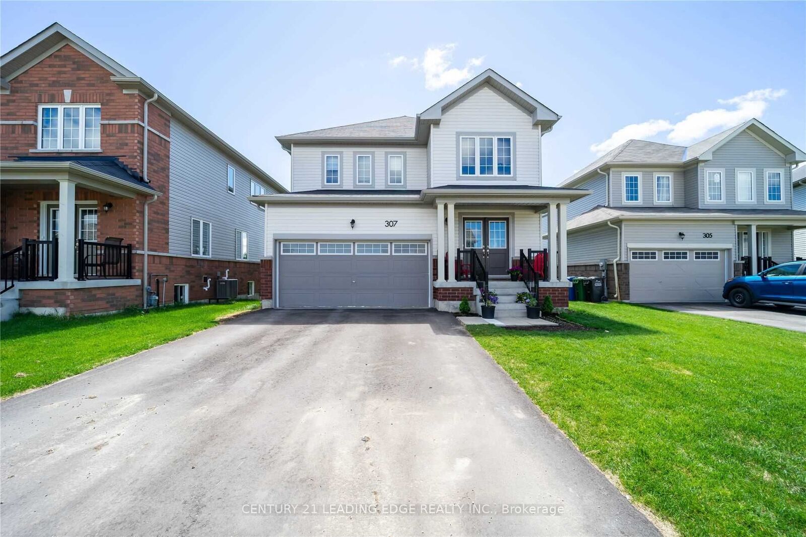 Property Photo:  307 Moody St  ON N0C 1B0 