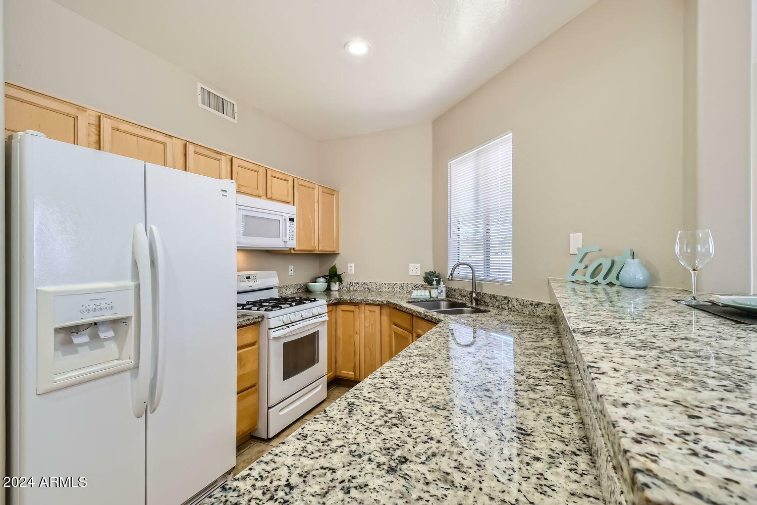 Property Photo:  2174 N Bogle Avenue  AZ 85225 