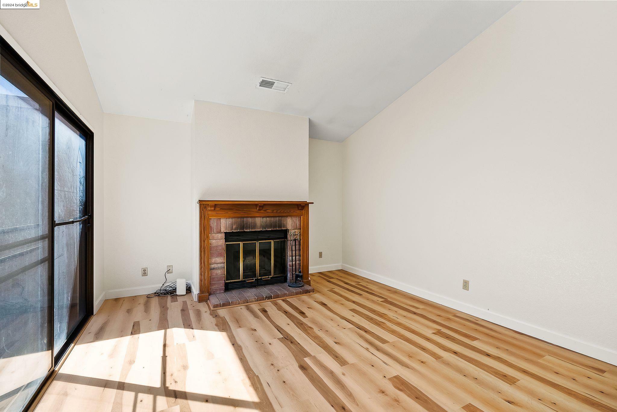 Property Photo:  810 Santa Fe Ct  CA 94561 