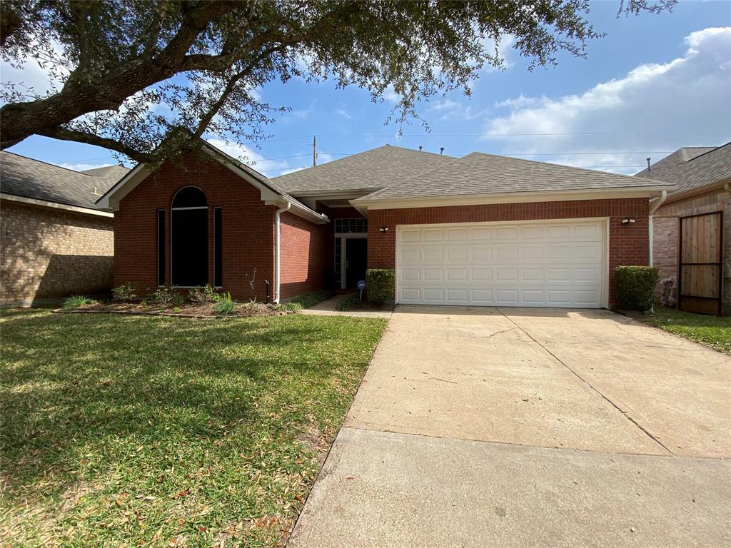 Property Photo:  1927 Emerald Green Drive  TX 77094 