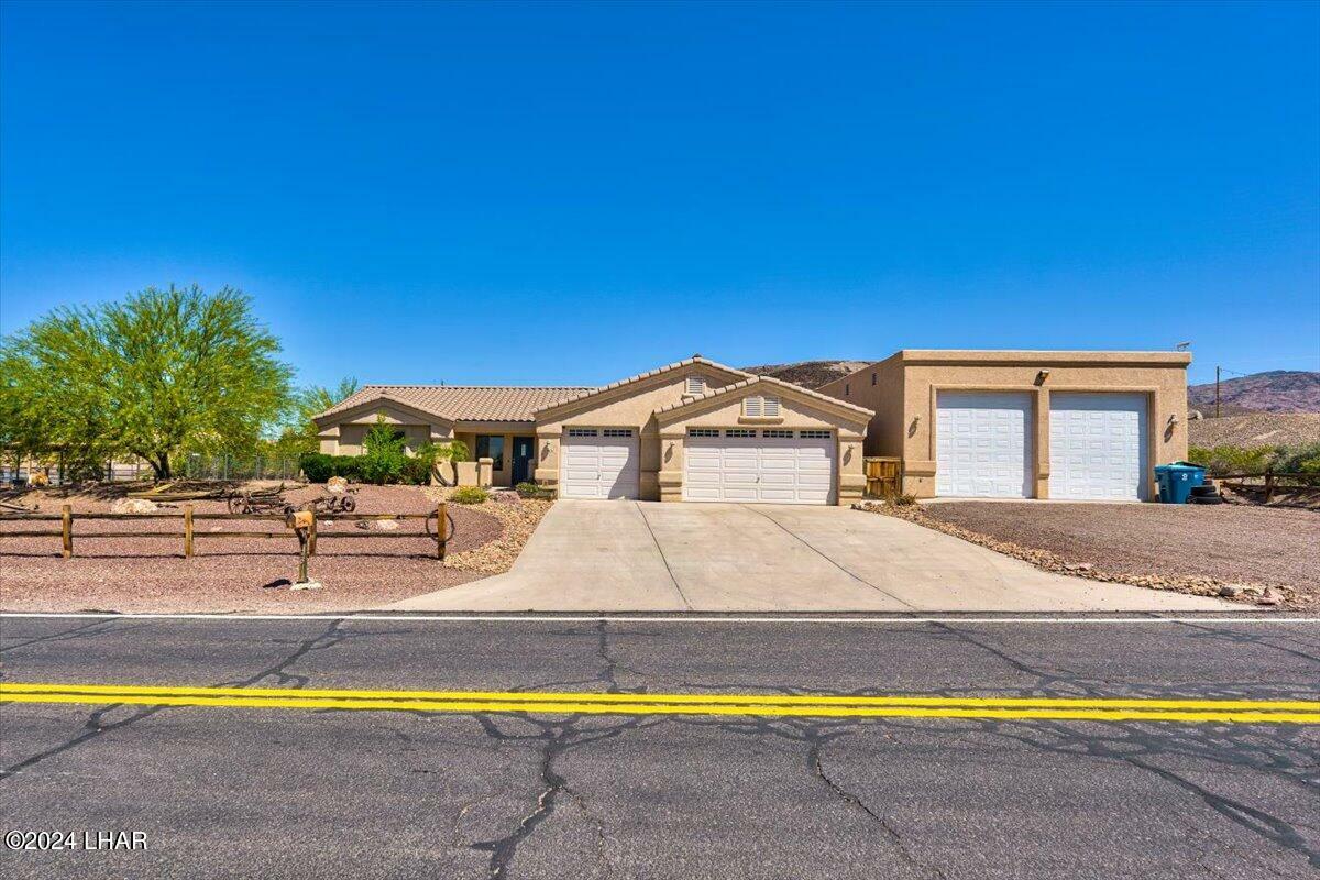 Property Photo:  4031 Lakeview Rd  AZ 86406 