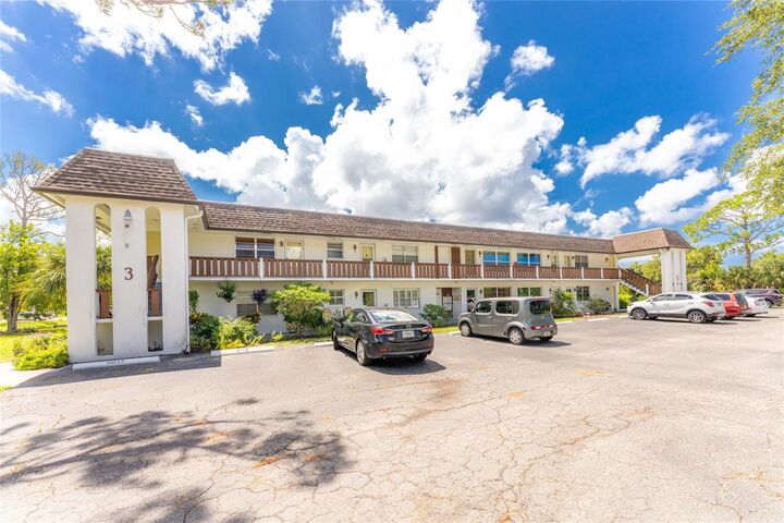 3 Quails Run Boulevard 8  Englewood FL 34223 photo