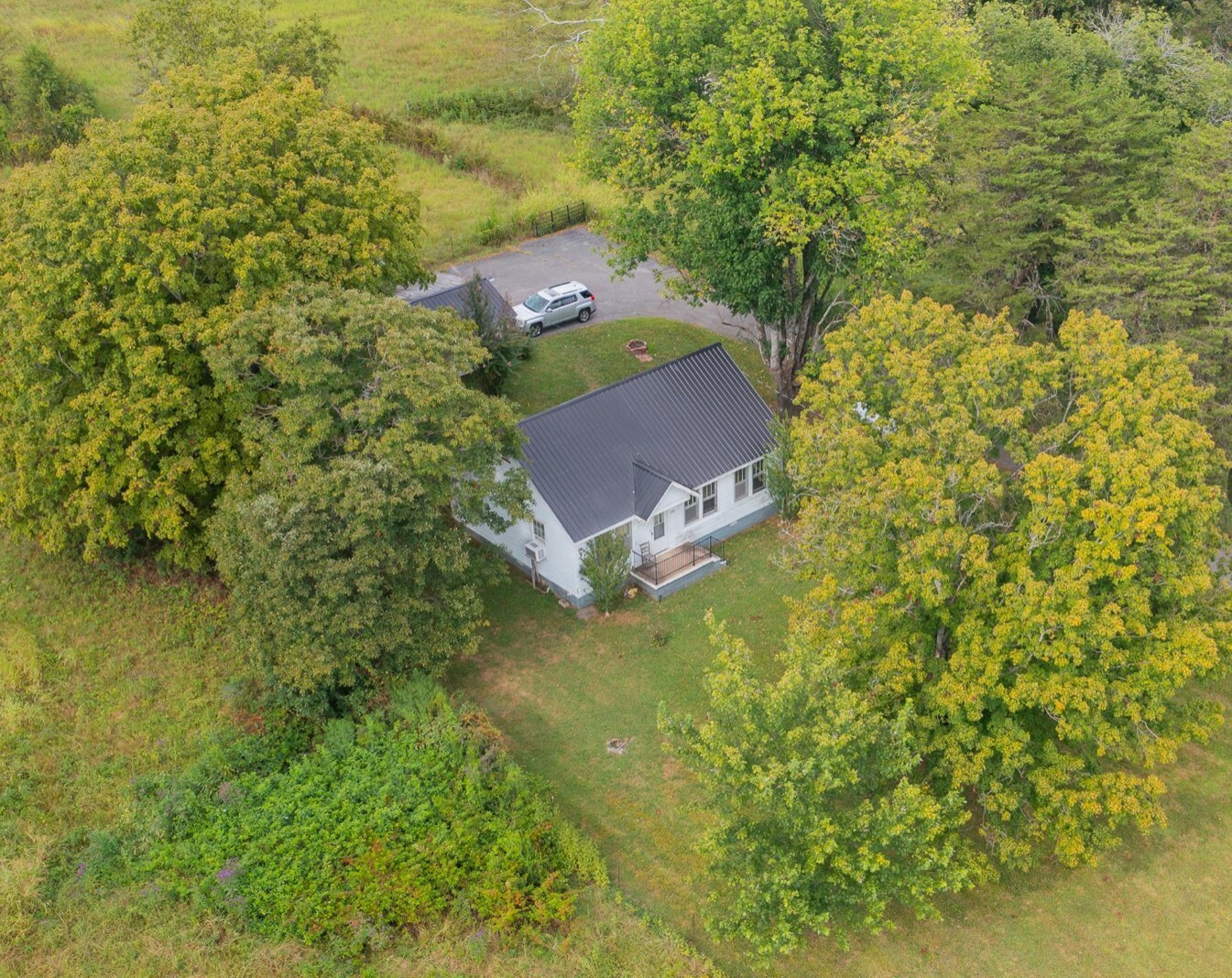 Property Photo:  4695 Carthage Hwy  TN 37087 