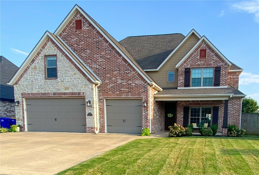 Property Photo:  4116 Willowbend Drive  AR 72758 