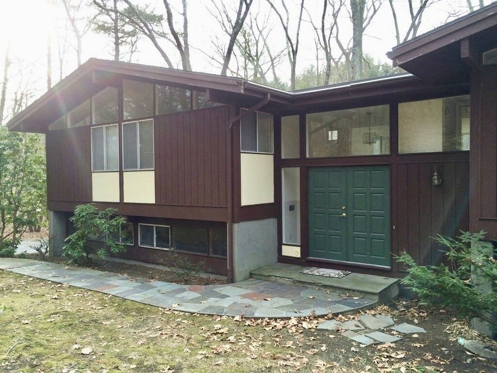 Property Photo:  29 Indian Ridge Road  MA 01760 