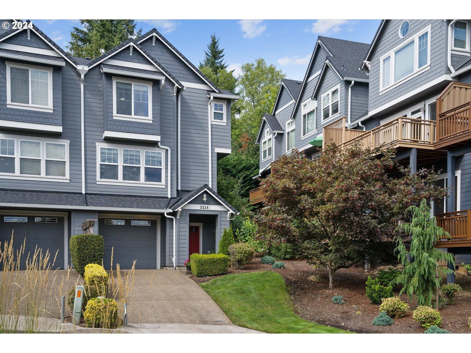 Property Photo:  2224 Lucerne Pl  OR 97068 