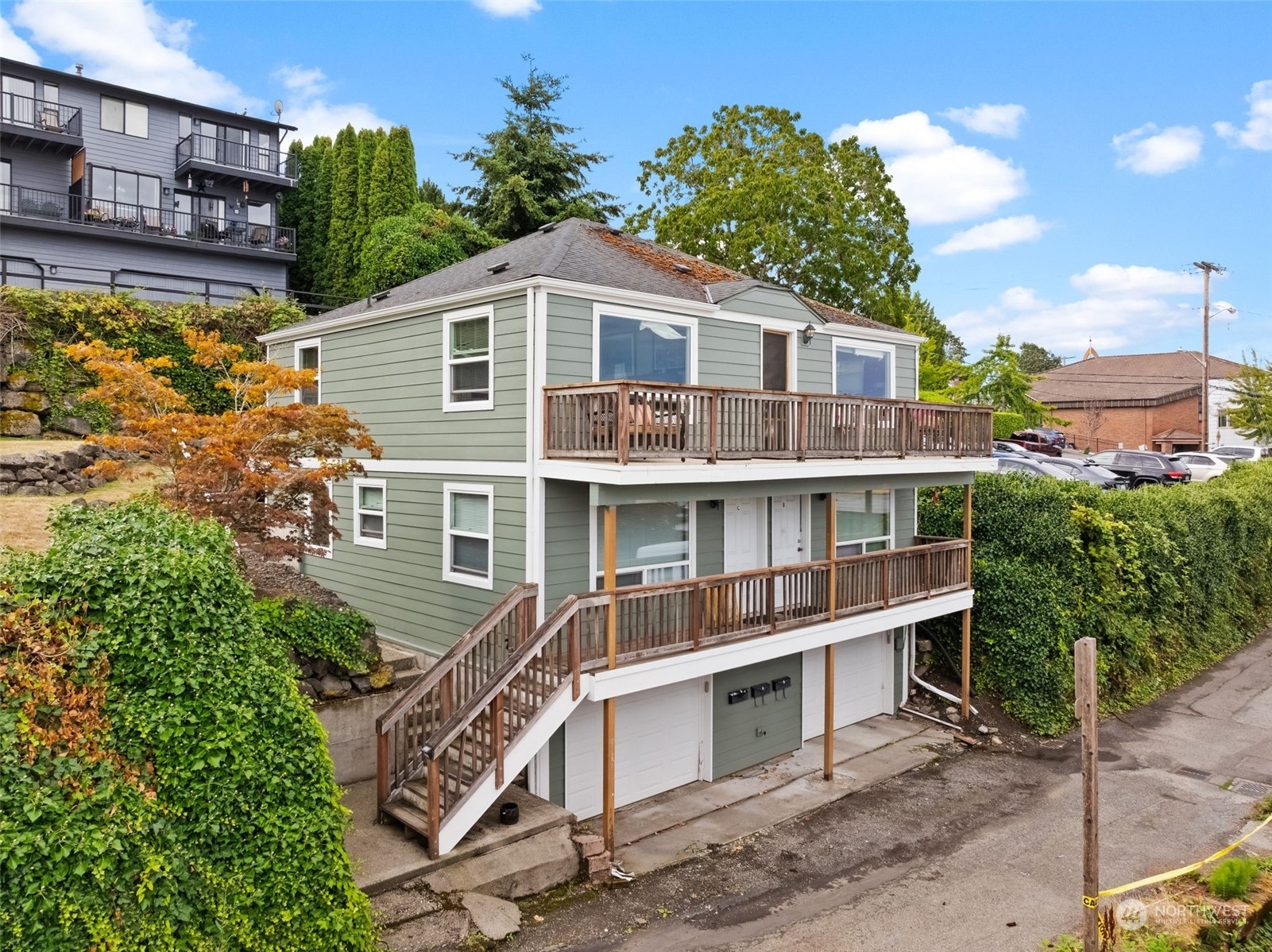 Property Photo:  838 Prospect Street  WA 98366 