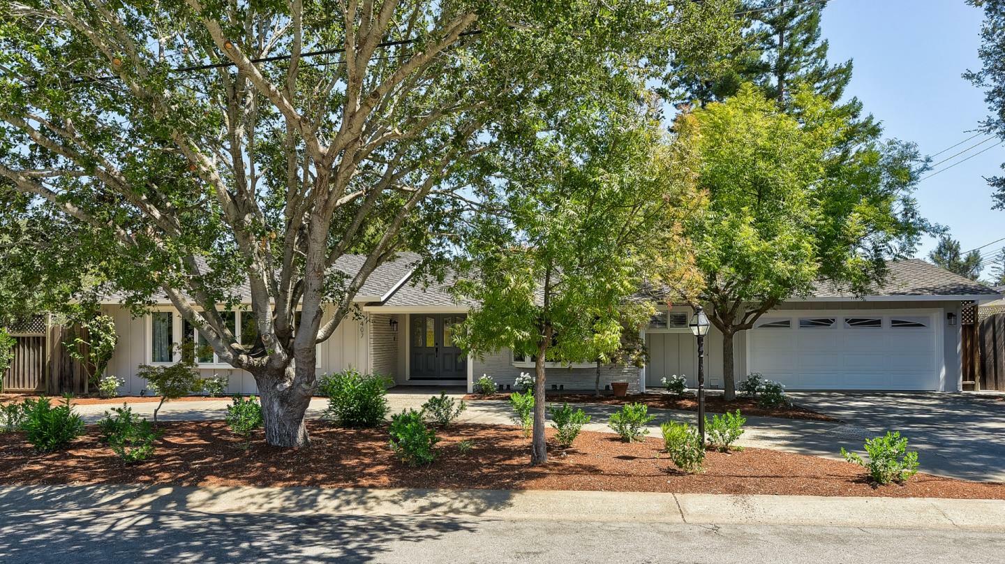 Property Photo:  407 Cherry Avenue  CA 94022 