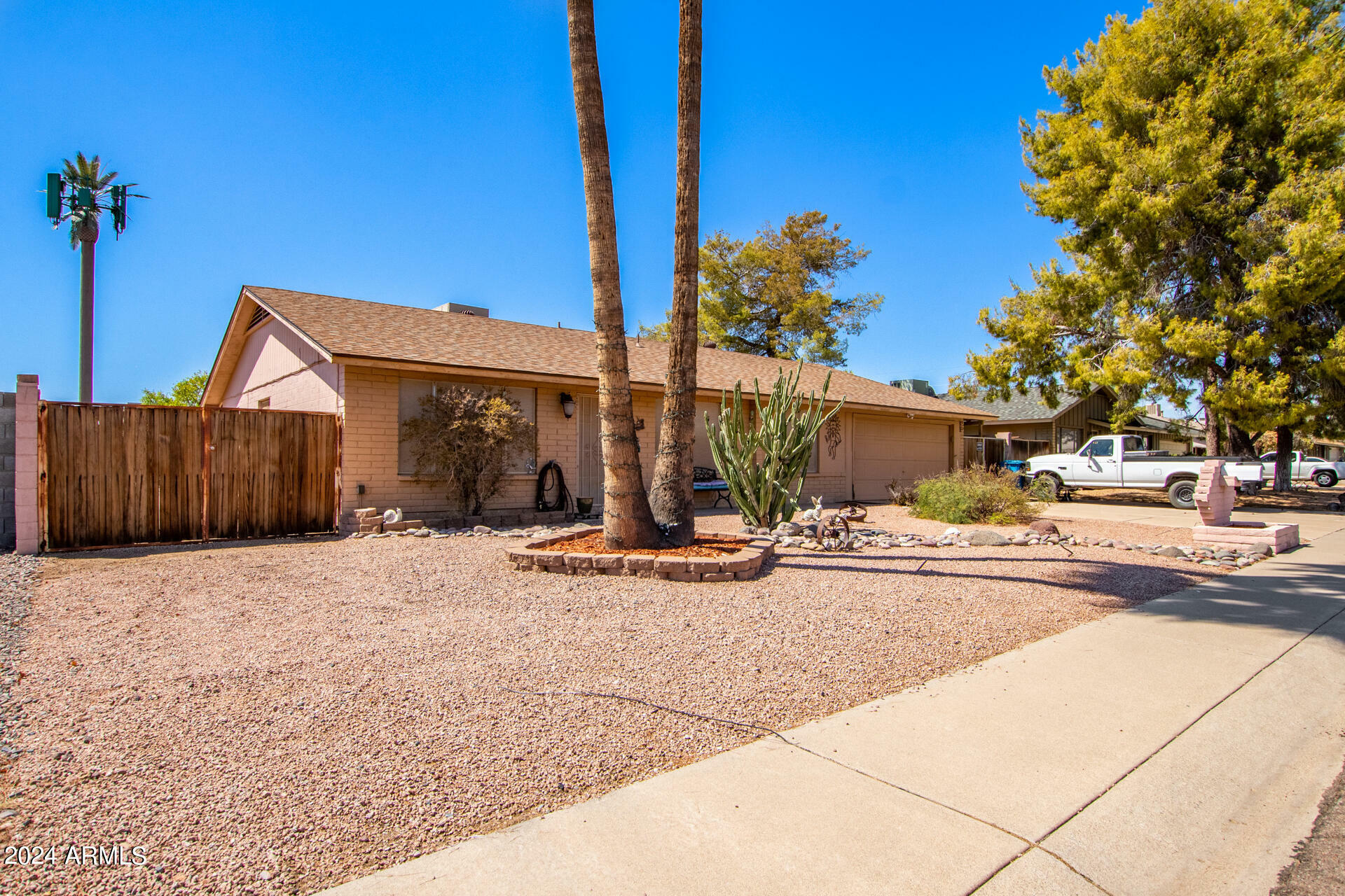 Property Photo:  18414 N 18th Avenue  AZ 85023 