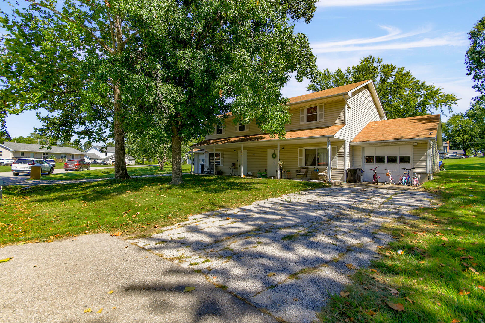 Property Photo:  4819 E Prairie Cir A+B  MO 65201 