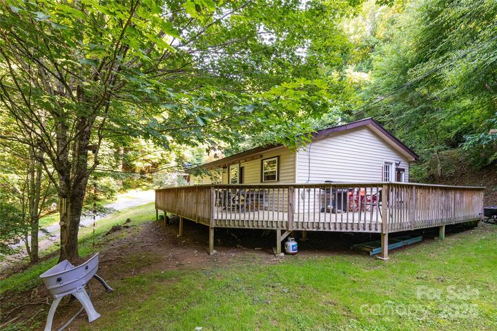 500 Chimney Log Road  Marshall NC 28753 photo