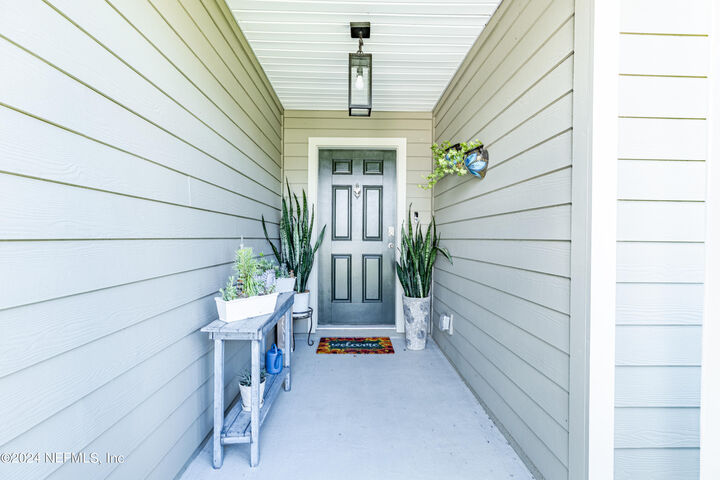 Property Photo:  3204 Little Fawn Lane  FL 32043 