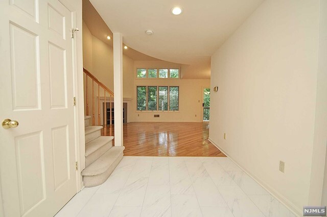 Property Photo:  25 Lakeview Drive  NJ 07675 