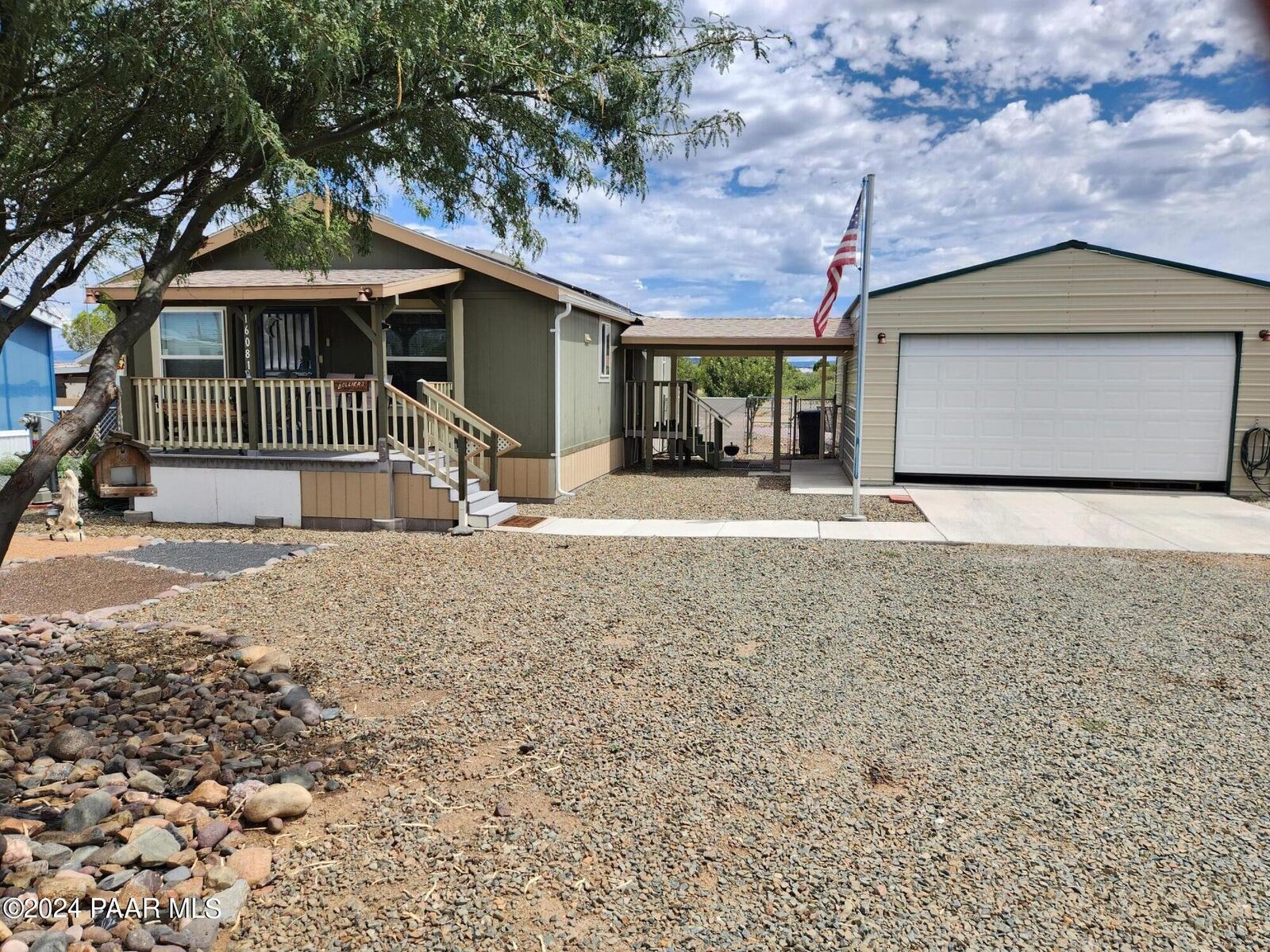 Property Photo: 16081 S Black Mountain Road AZ 86333