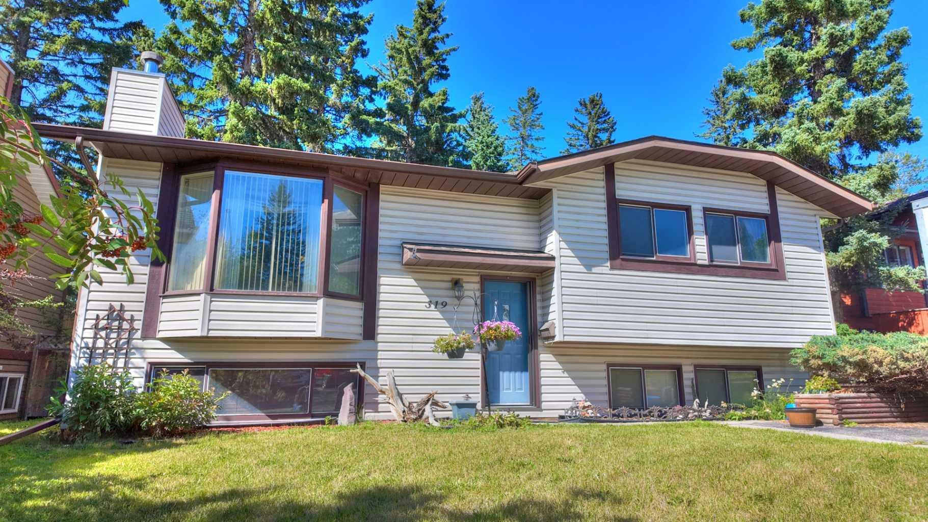 Property Photo:  319 Silver Tip Close  AB T1W 1B6 