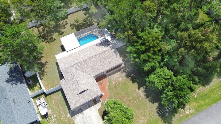 Property Photo:  2500 Magellan Avenue  FL 34608 