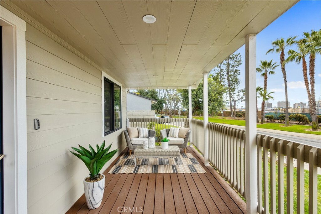 Property Photo:  8912 Yorktown Avenue  CA 90045 