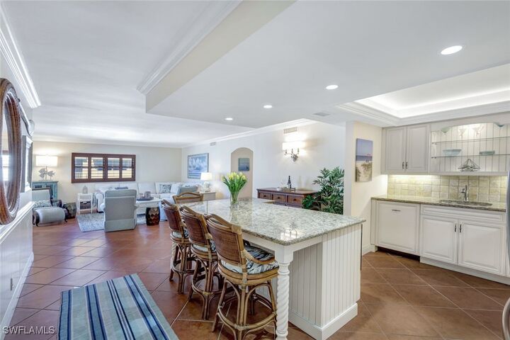 Property Photo:  1919 Gulf Shore Boulevard N 603  FL 34102 