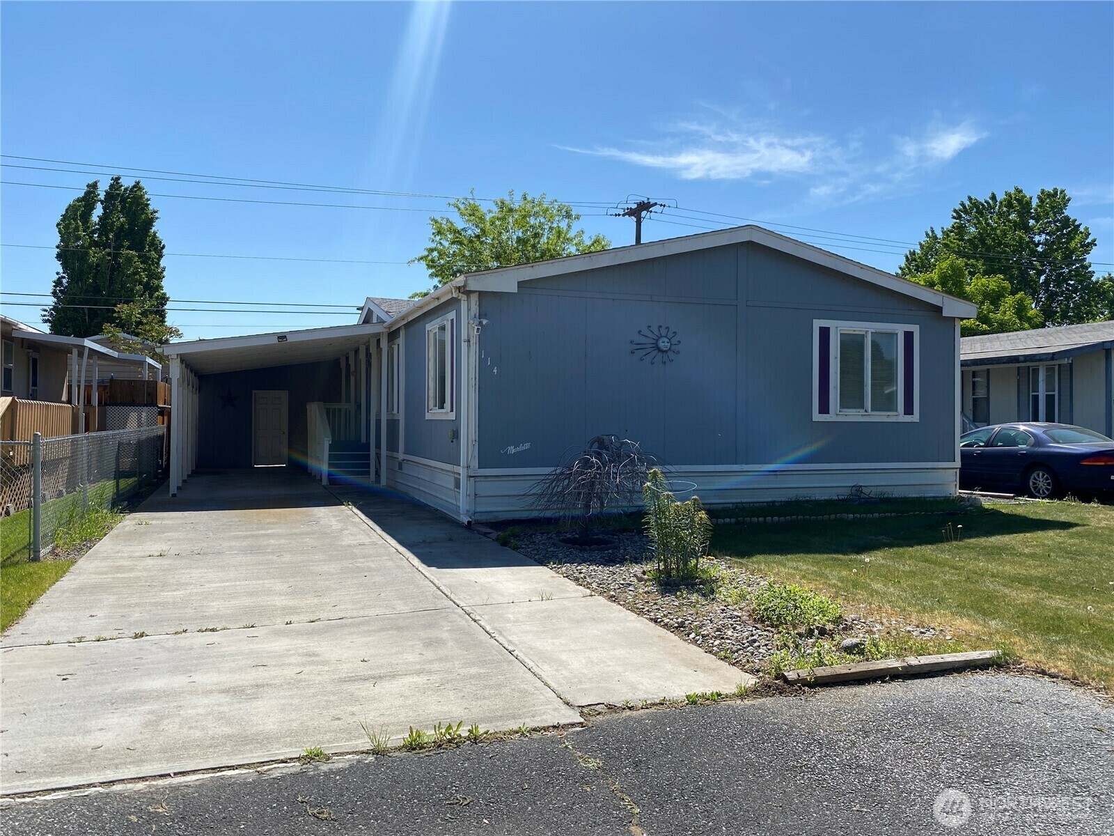 Property Photo: 3010 W Peninsula Drive 114 WA 98837