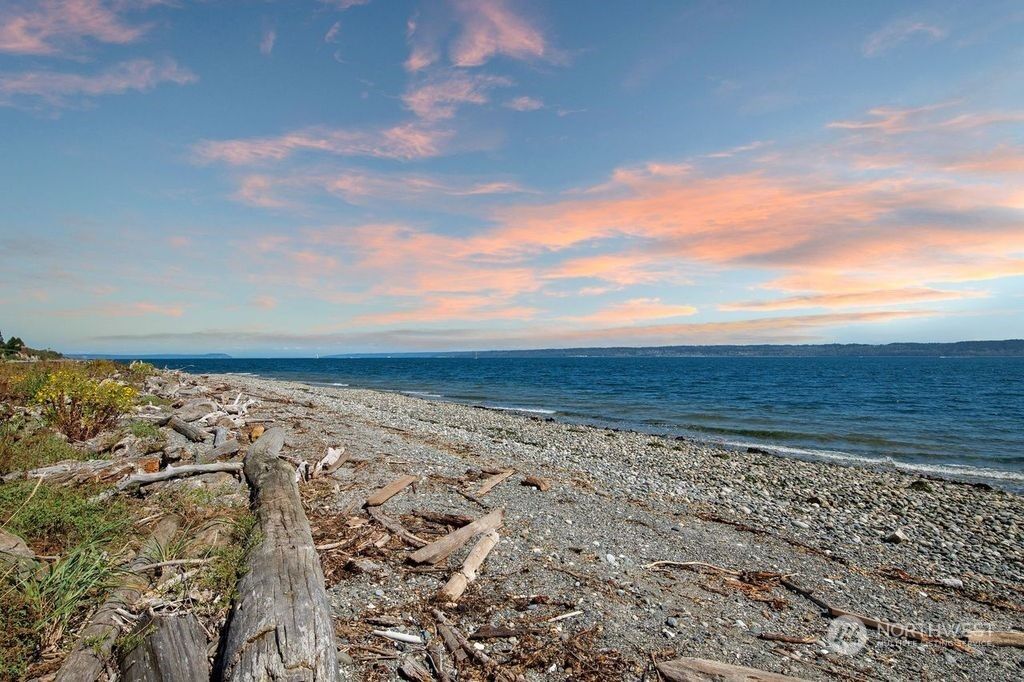 Property Photo:  20844 NE President Point Road  WA 98346 