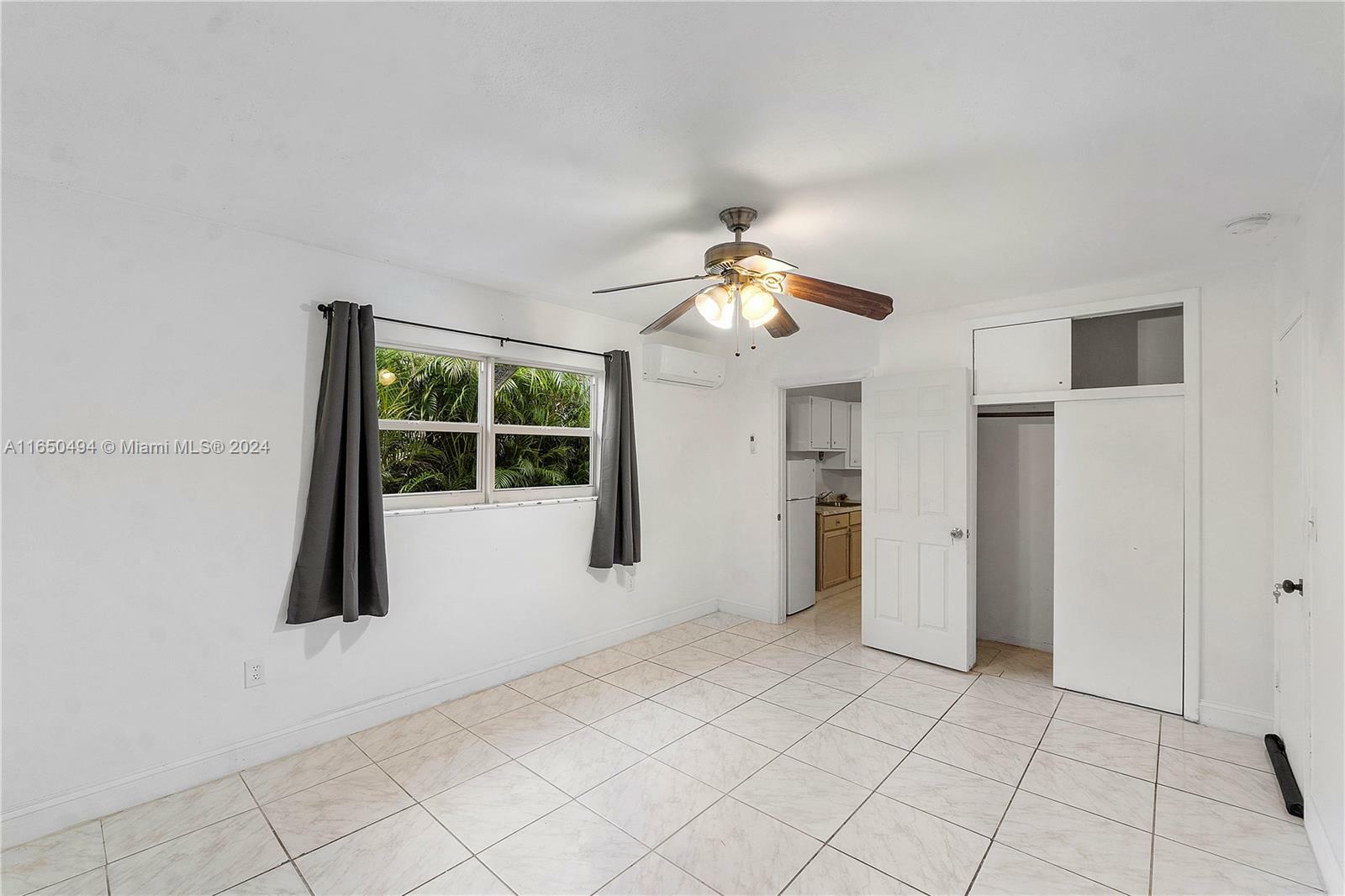 Property Photo:  7812 Juniper St  FL 33023 