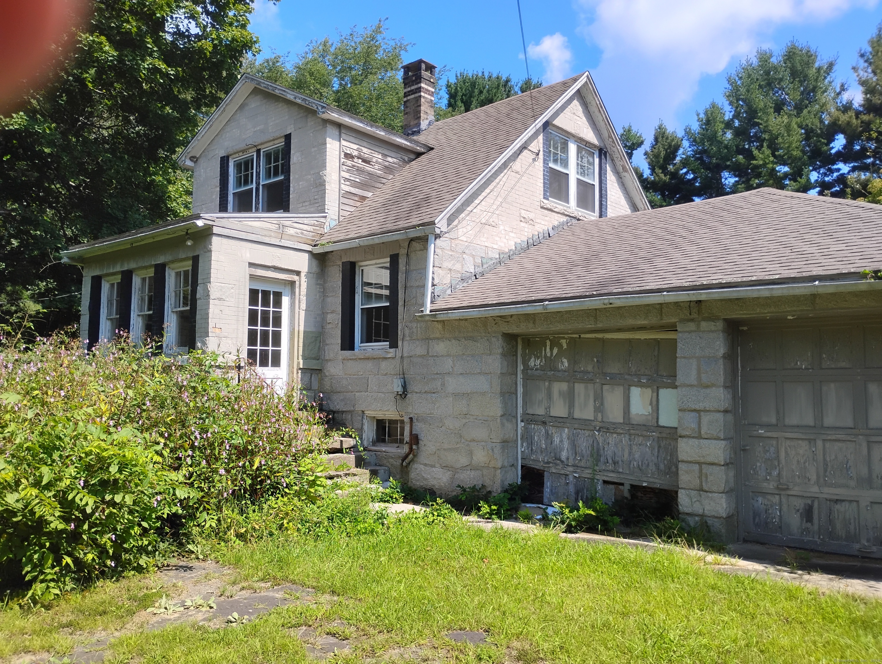 Property Photo:  128 School Hill Road  CT 06756 