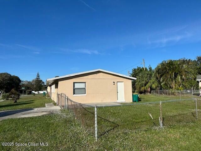 Property Photo:  816 Covina Way  FL 32901 