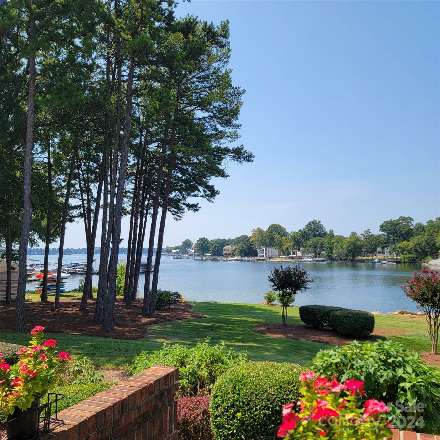 Property Photo:  7810 Village Harbor Drive  NC 28031 