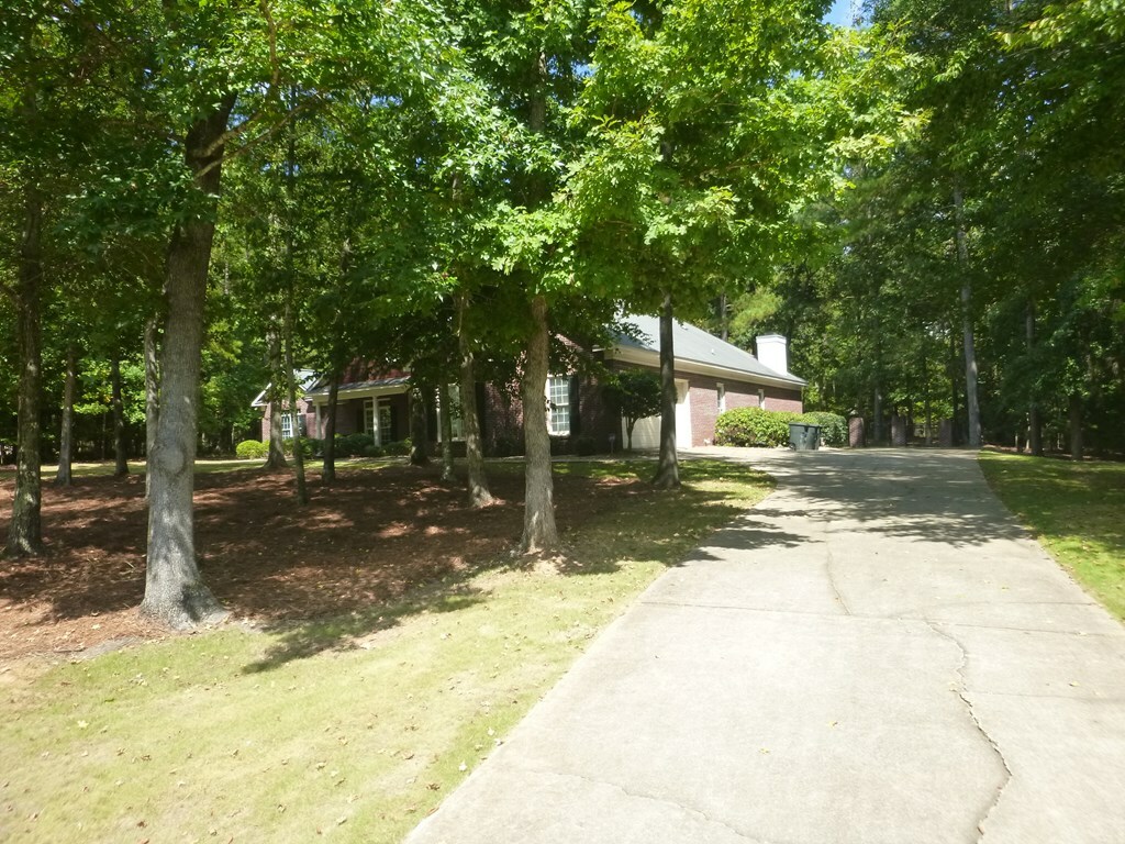 Property Photo:  123 Old Chimney Court  GA 31820 