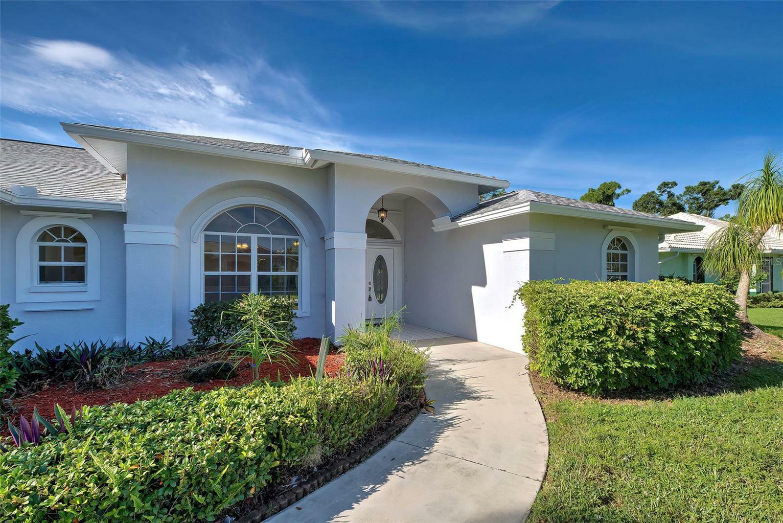 Property Photo:  357 Woodvale Drive  FL 34293 