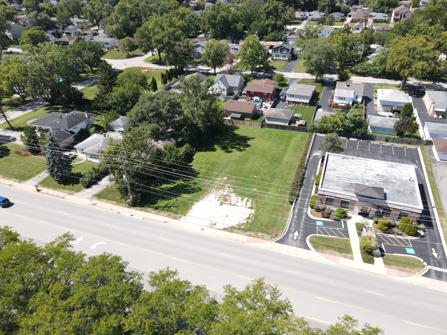 Property Photo:  3920 Cass Avenue  IL 60559 