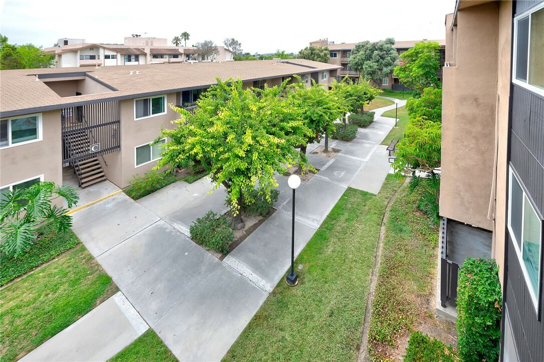 Property Photo:  12200 Montecito Road B322  CA 90740 