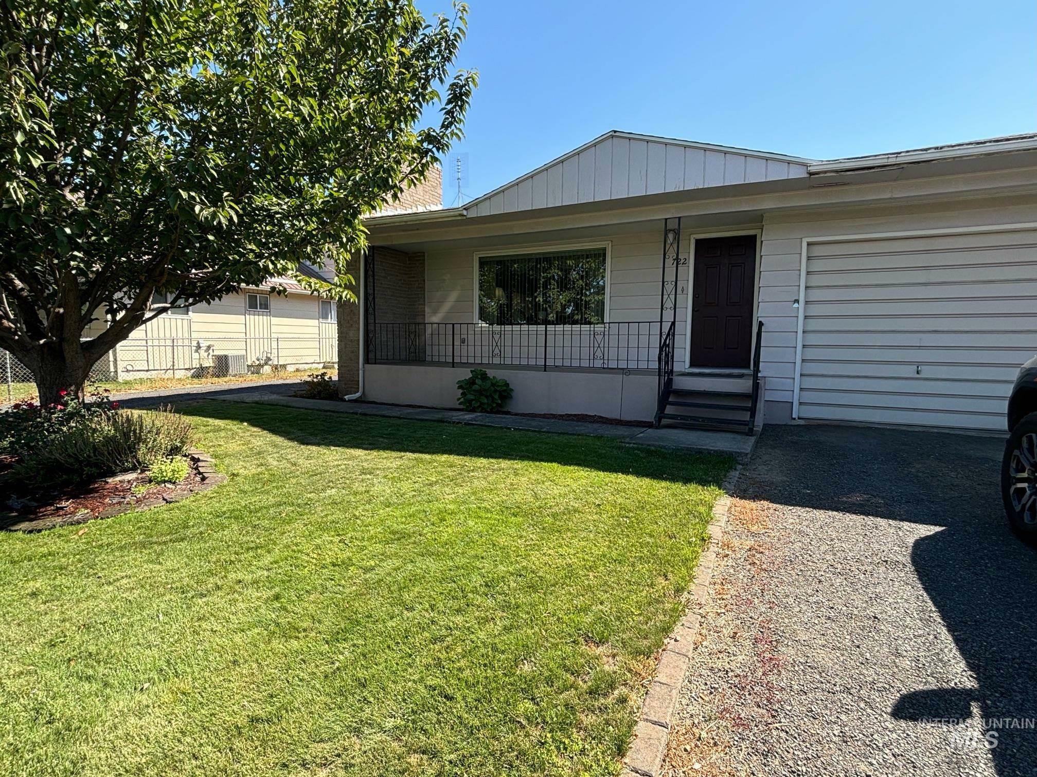 Property Photo:  722 Bryden Ave  ID 83501 