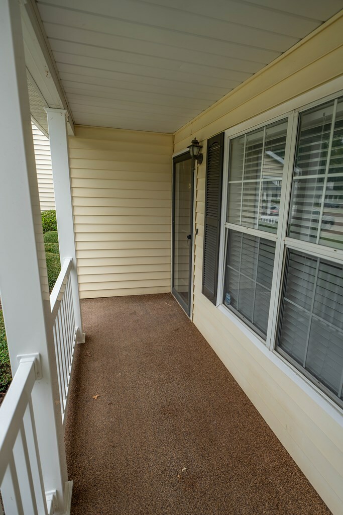 Property Photo:  1936 Springchase Way  GA 30720 