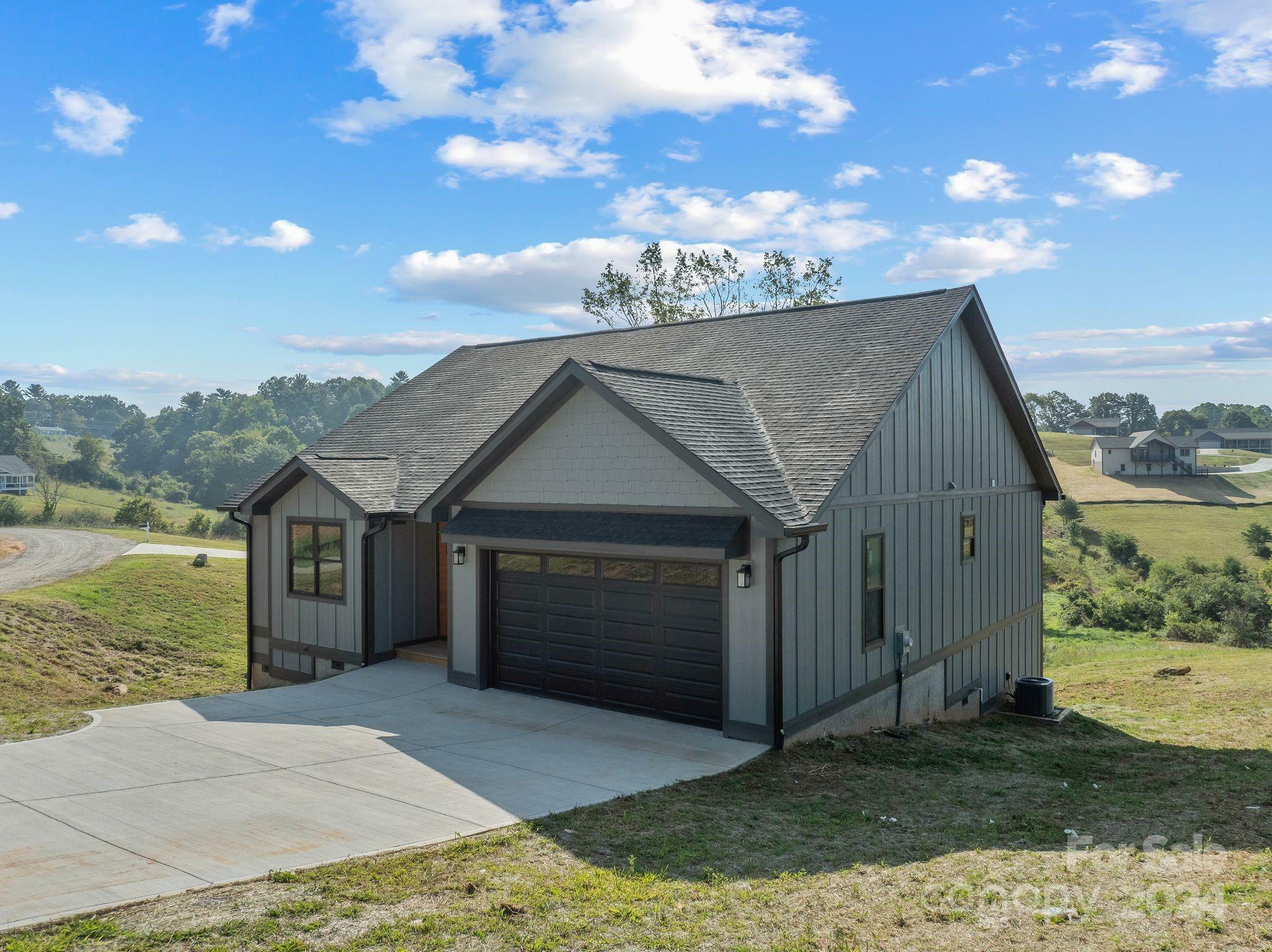 Property Photo:  1111 Morlin Acres Drive  NC 28753 