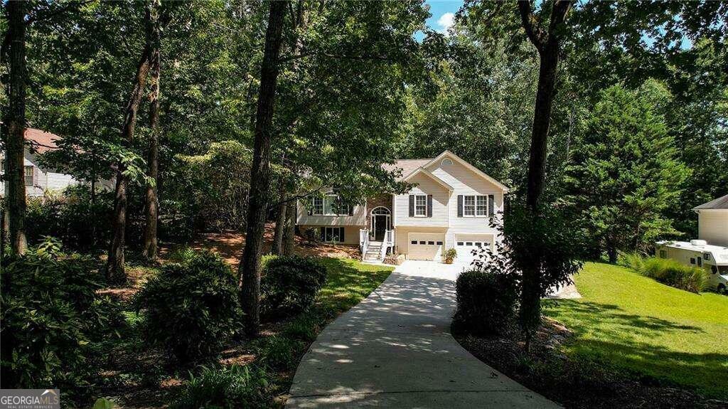 Property Photo:  355 Mountain Crest Drive  GA 30114 