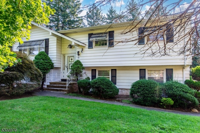 Property Photo:  85 Weinmanns Blvd  NJ 07470 