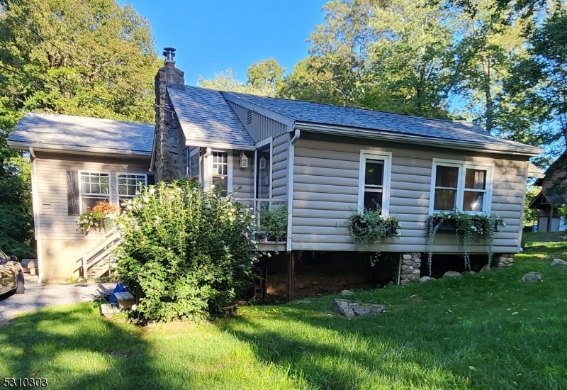 Property Photo:  160 Coon Den Rd  NJ 07422 