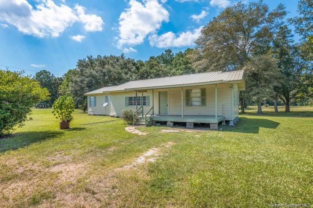 Property Photo:  17208 Parish Line Road  LA 70548 