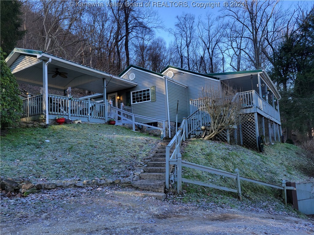 2024 Third Avenue  East Bank WV 25067 photo