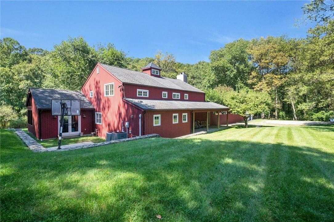 Property Photo: 34 Old Church Lane NY 10590
